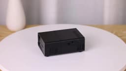 Portable Projector 1080P 100ANSI 1000LM Brightness Manual Focus 100in Screen Support LED Home Theater Projector Movie Projector
