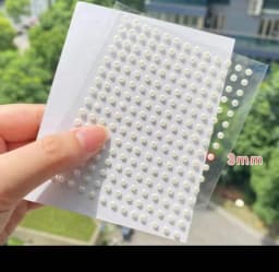 1 Pcs Self Adhesive Colored Diamonds Eyeshadow Stickers Color Crystal Diamond DIY Eyes Face Body Makeup Decorations Rhinestones