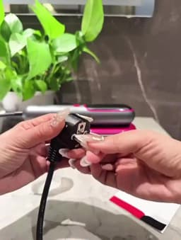 NEW Handheld Steam Iron Garment Steamer Portable Mini for Clothes Fast Heating Travel Garment Fabric Press Machine with Home