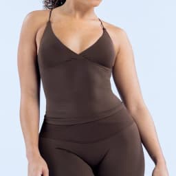 Women Seamless Cross Sports Vest Gym Yoga Tops with Padded Sexy Backless Workout Fitness Camisole Running Sports Tops Summer