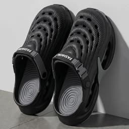 Fashion Hollow Out Thick Bottom Sports Sandals Men Eva Soft Sole Summer Clogs Sandals Men Non Slip Outdoor Driving Beach Sandles