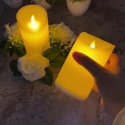Moving Wick LED Candle Glowing Dancing Flame Candles Kid & Pet Safe Decoration Wholesale Electric Candle for Wedding Party Decor