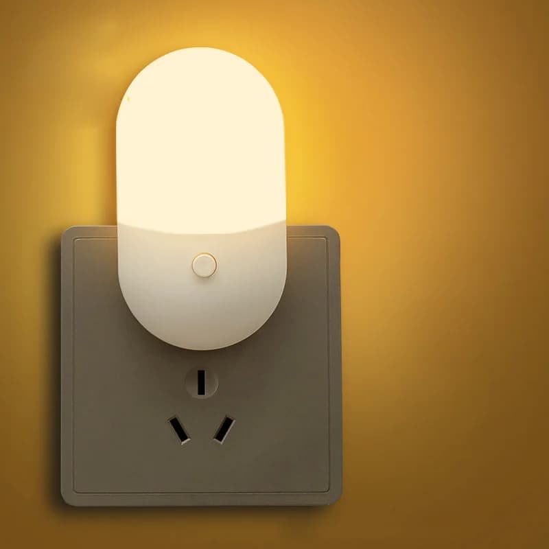 EU/US Plug Night Lights LED Bedside Lamp AC220V Bedroom Living Room Baby Feeding Room Corridor WC Lighting Mini Cute Night Lamp