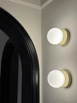 Macaron Soft Style Small Wall Lamp Iron Base With Plastic Material Ball Lampshade Sconce Light Modern Home Decor Soft E27 Lustre