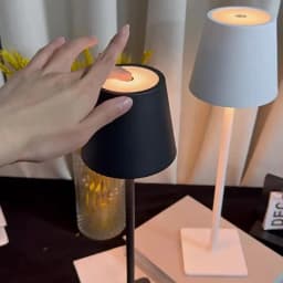 Hotel Cordless Usb Rechargeable Table Lamp Poldina Waterproof Touch Switch Table Lamps for Bedroom Hotel Living Room Restaurant