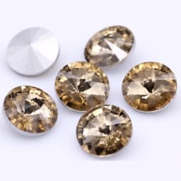 Fantastic 6/8/10/12/14/16/18/25MM Rivoli Cabochons Round Fancy Rhinestone Crystal For Applique Clothing Garment Decoration Bead