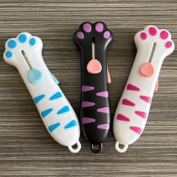 Retractable Cute Cat Paw Multi-Function Utility Knife, Portable and Safe Unboxing Tool, Office and Home Paper Cutting Gadget 