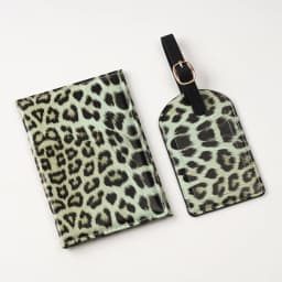 Leopard Print Passport Protective Cover Travel Passport Holder Wallet Gift PU Leather Card Case Cover Unisex Storage Bag