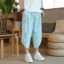 Men's Casual Lantern Print Shorts for Summer Beach Holidays Fashionable Men's Casual Shorts with Unique Print Design