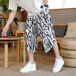 Men's Casual Lantern Print Shorts for Summer Beach Holidays Fashionable Men's Casual Shorts with Unique Print Design