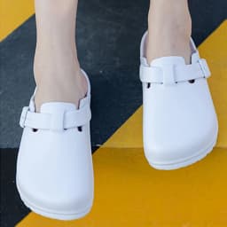 Litfun Fashion Clogs Slippers Anti-Slip Lab Waterproof Medical Slippers Women Men Working Slippers Shoes Nurses Soft Eva Slides