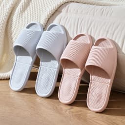 Bathroom House Slippers Leaking Quick-Drying Shower Slipper Light Weight Waterleaky Beach Flip Flops Women Swimming Slides