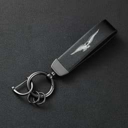 For Guzzi V85TT V7 V9 Breva 850 1100 1200 GRISO 1100 NORGE 1200 GT8V 75 High-Grade Leather Motorcycle Keychain Holder Keyring