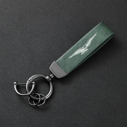 For Guzzi V85TT V7 V9 Breva 850 1100 1200 GRISO 1100 NORGE 1200 GT8V 75 High-Grade Leather Motorcycle Keychain Holder Keyring