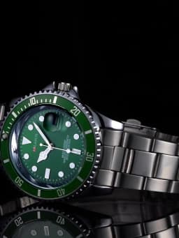 Stainless Steel Watch 40mm Business Fashion Red Blue Circle Diving Series Magnifying Glass Calendar Quartz Watches montre homme