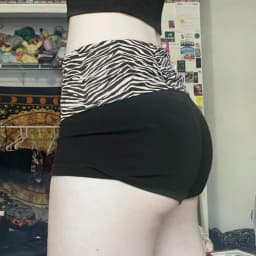 SUCHCUTE Casual Zebra Print Elastic Shorts Female Skinny Low-waisted Mini Short Y2K Harajuku Slim Bottoms Summer Homewear 2025