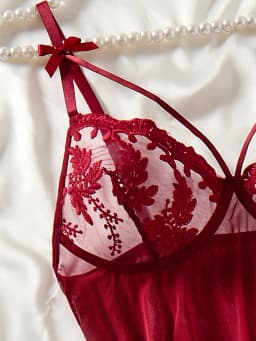 Wine Red Ladies' countryside style wheat ear embroidery semi transparent nightgown, elegant and comfortable, bow design ZA825066
