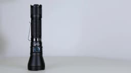 Trustfire T40R Tactical Rechargeable Lamp 1800Lumen 550Meter Beam Range Led Flashlight with Usb Charging Self-defense IP68 Torch