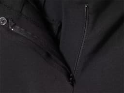 Women's Shorts New Summer 2025 Black Cropped Simple Shorts Casual and Fashionable Capable Commuter Personality Versatile