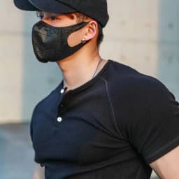 Men's Summer Short Sleeve Henley Neck T-shirt Solid Color Male Tops Slim Fit Button Neck High Quality Cozy Tshirt Streetwear