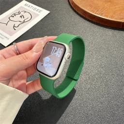 New silicone magnetic strap for Apple Watch ultra2 49mm 45mm 42 40mm 46mm 38/41mm sport bracelet series 10 9-8-7-6-5-4-3-SE band