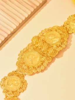 Court-Style Belt With Gold Circular Coin And Human Head Patterned Lace Trim, Hollowed-Out Design For Waistband, An Arab-Style