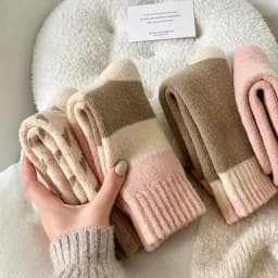 4 Pairs Women Winter Thick Mid Tube Towel Socks Fashionable Stripes Warm Plush Soft Comfortable Home Outdoor Leisure Socks