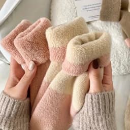 4 Pairs Women Winter Thick Mid Tube Towel Socks Fashionable Stripes Warm Plush Soft Comfortable Home Outdoor Leisure Socks