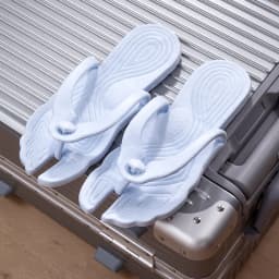1Pair of Portable Folding Slippers for Business Trip Couple Beach Flip-flops Hotel Bath Anti-skid Slippers Folding Slippers