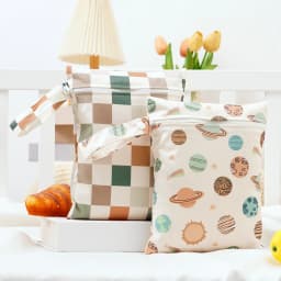 Elinfant 2PCS Wet Dry Bag Mini Baby Diaper Bag Nappy Bag 18*25cm Waterproof Reusable Washable Diaper Bag
