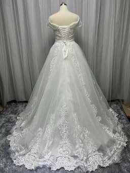 Customized Arabic Lace Ball Gown Wedding Dresses Off the Shoulder Chapel Wedding Gowns Sequins Beaded Plus Size Bridal Dress