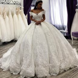 Customized Arabic Lace Ball Gown Wedding Dresses Off the Shoulder Chapel Wedding Gowns Sequins Beaded Plus Size Bridal Dress