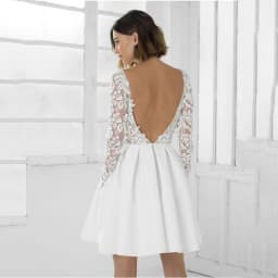 2023 Modern Sexy Short Lace Wedding Dresses Backless Jewel Neck Long Sleeves  Gowns Mini Length Bridal  On Sale