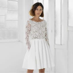 2023 Modern Sexy Short Lace Wedding Dresses Backless Jewel Neck Long Sleeves  Gowns Mini Length Bridal  On Sale