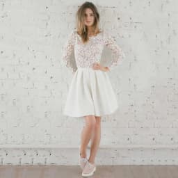 2023 Modern Sexy Short Lace Wedding Dresses Backless Jewel Neck Long Sleeves  Gowns Mini Length Bridal  On Sale