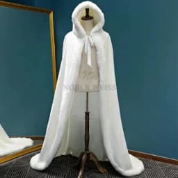 Winter Long Warm Wedding Capes Wedding Cloak Floor Length Bride Shawl Faux Fur Cape Coat Adult Bridal Wrap Customized