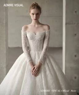 Newest Wedding Dress For Bride Ball Gown Lace Sweetheart Neckline Long Sleeves Custom Made Plus Sizes Vestidos De Novias
