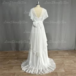 Bohemian Chiffon Wedding Dress Deep V Neck Ruffle Short Sleeve Lace Appliques Backless A-Line Bridal Gown Beach Wedding Dress