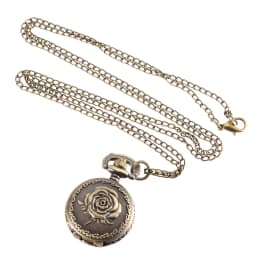Vintage Pocket Small Watch Steampunk Quartz Watch With Chain Hollow Heart Cover Necklace Bronze Color Alloy Fob Clock Men Gift