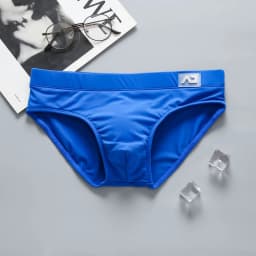 Men's swimming trunks with low waist, sexy, big, anti-embarrassing, quick-drying young men's sports briefs