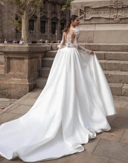 Elegant Satin Wedding Dresses Long Sleeve Lace Bride Gowns Illusion Back Covered Back Vestido De Novia Simple Women's Customized