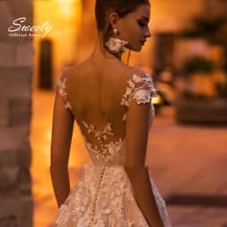 Graceful Wedding Dress Embroidered Lace With A-Line Ball Gowns O-Neck Sleeveless Bride Dress Robe De Mariee Glitter Customized
