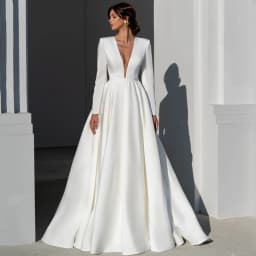 Eightree 2023 A-Line Wedding Dresses V-Neck Long Sleeve Dress Boho Beach Backless Princess Wedding Evening Prom Gowns Customized