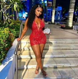 Sparkly 2026 Silver Short Prom Dress Luxury Halter Neck Beads Crystal Rhinestones Glitter Birthday Party Cocktail Robe Customize