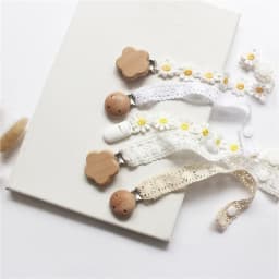 INS Baby Girls Pacifier Clips Wooden Kawaii Flower Lace Babies Soothe Nipple Teethers Toys Anti-drop Chain Teething Accessories