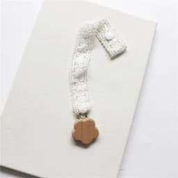 INS Baby Girls Pacifier Clips Wooden Kawaii Flower Lace Babies Soothe Nipple Teethers Toys Anti-drop Chain Teething Accessories