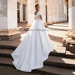 Jiayigong Gorgeous Ball Gown Wedding Dresses Customized Off Shoulder V Neck Simple Satin Sweep Train Corset Bridal Dress
