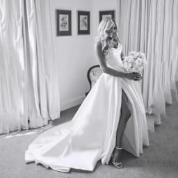 Customized Plus Size A Line Satin Strapless Wedding Dress V Neck Pleats High Side Slit Floor Length Bride Gowns Bridal Dres