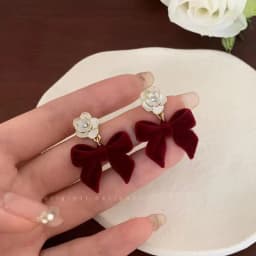 Vintage Wine Red Flocking Flower Drop Earrings For Women Jewelry 2026 Trending Long Bowknot Crystal Pearl Bridal Dress Earrings