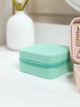 Jewelry Organizer Display Travel PUJewelry Case Boxes Travel Portable Jewelry Box Storage Organizer Earring Holder Gift